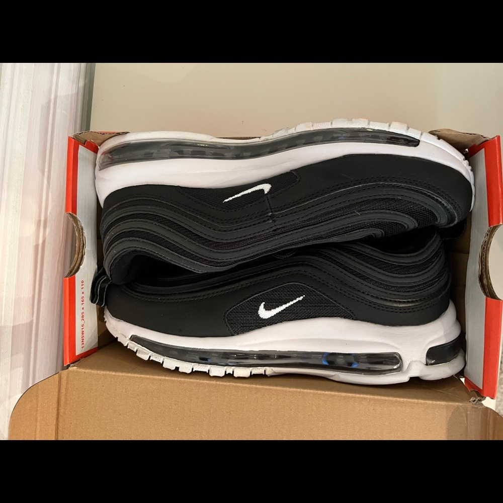 Wmns Air Maxes